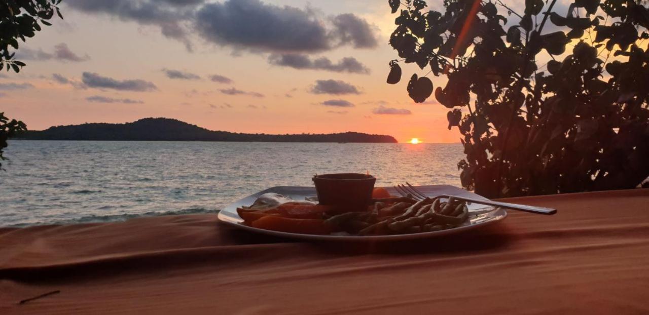 Crusoe Koh Takiev Island Hotel Koh Ta Kiev Kültér fotó